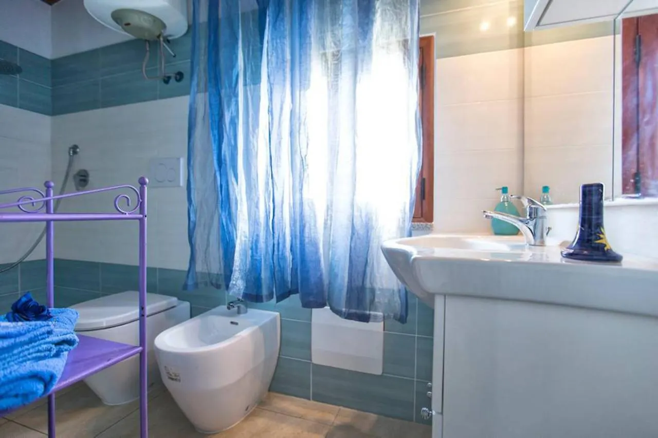 Residenza Gli Ulivi, Villa Privata Con Ampio Giardino E Uliveto Alghero